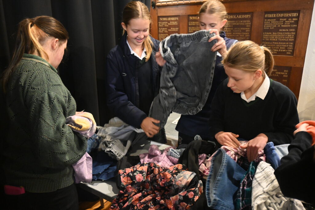 Pre-loved Clothing Sale raising money for communities in Peru