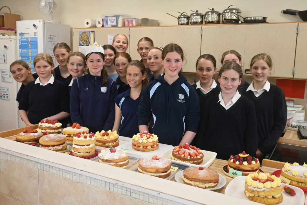 Ready, set, Lower 4 Bake Off!