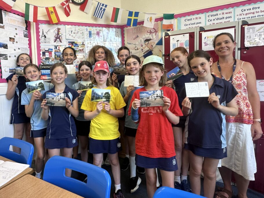 Year 6 celebrate the 70th anniversary of Rennes and Exeter twinning